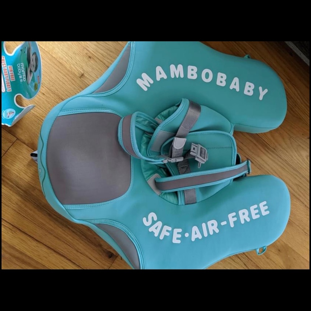 Mambo baby float